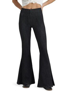 Stylish Women's Pull-On Bell Jeans in Washed Black - Trendy & Comfortable Fit